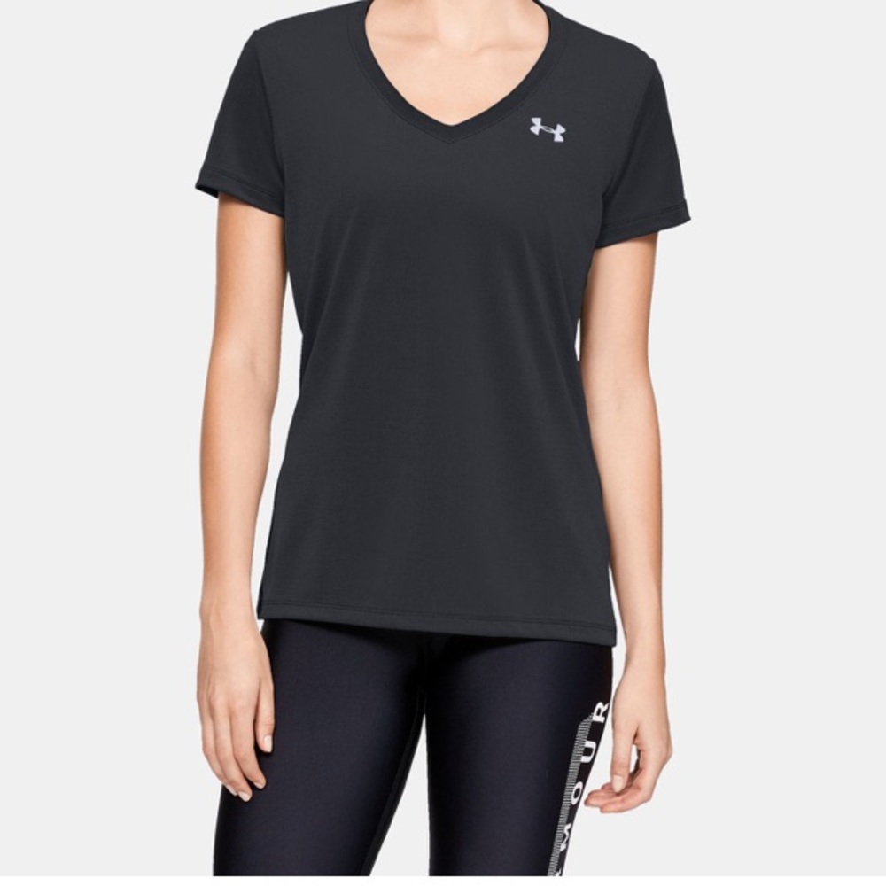 Under Armour work out T-shirt EUC